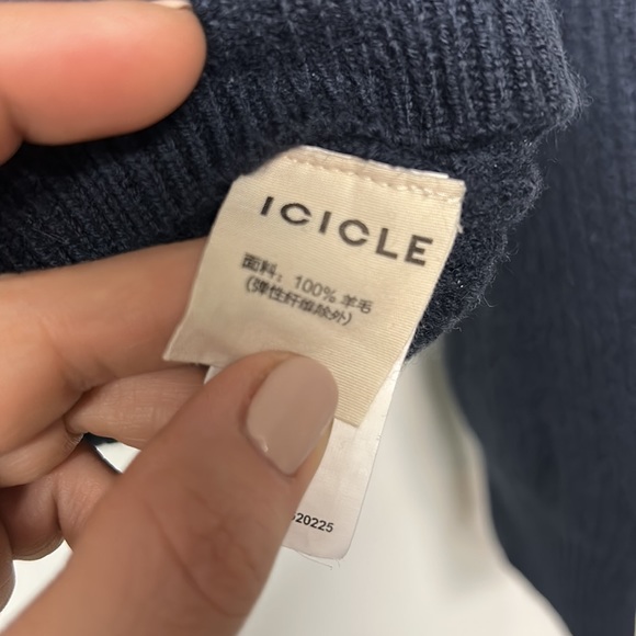 RARE Icicle Navy Blue Thick Ribbed 100% Wool Turtle Neck Sweater - Picture 6 of 9